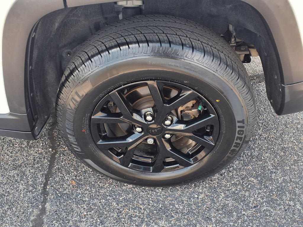 2024 Jeep Grand Cherokee Altitude 4x2