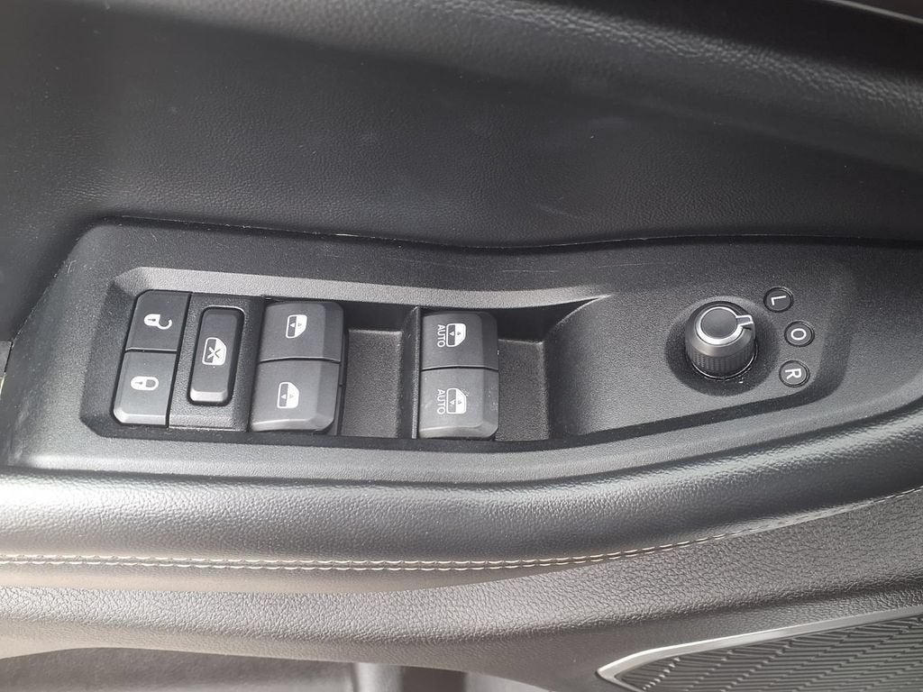 2022 Jeep Grand Cherokee L Altitude 4x4