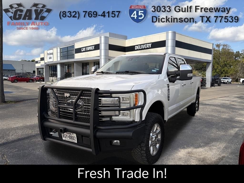 2017 Ford Super Duty F-250 SRW Lariat
