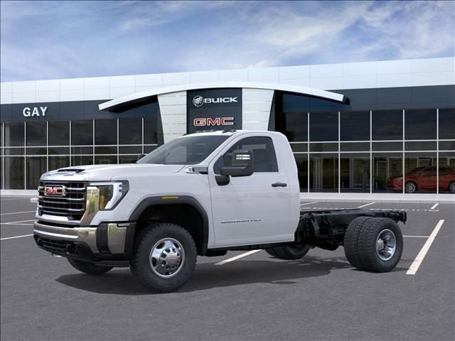 2026 GMC Sierra 3500 HD Chassis Cab Pro