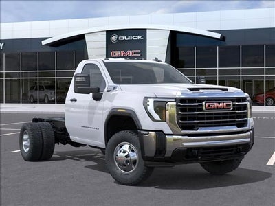 2026 GMC Sierra 3500 HD Chassis Cab Pro