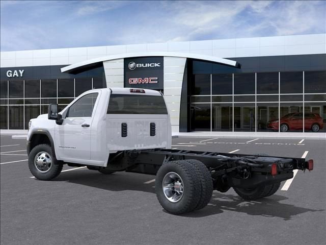 2026 GMC Sierra 3500 HD Chassis Cab Pro