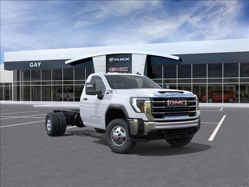 2026 GMC Sierra 3500 HD Chassis Cab Pro