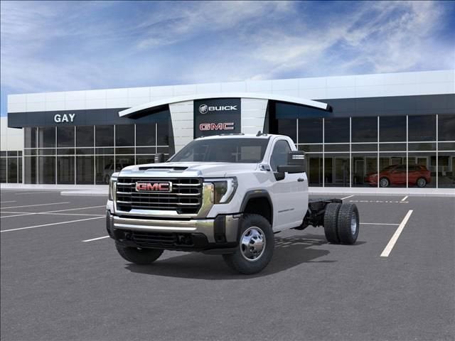 2026 GMC Sierra 3500 HD Chassis Cab Pro