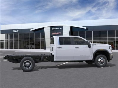 2026 GMC Sierra 3500 HD Chassis Cab Pro