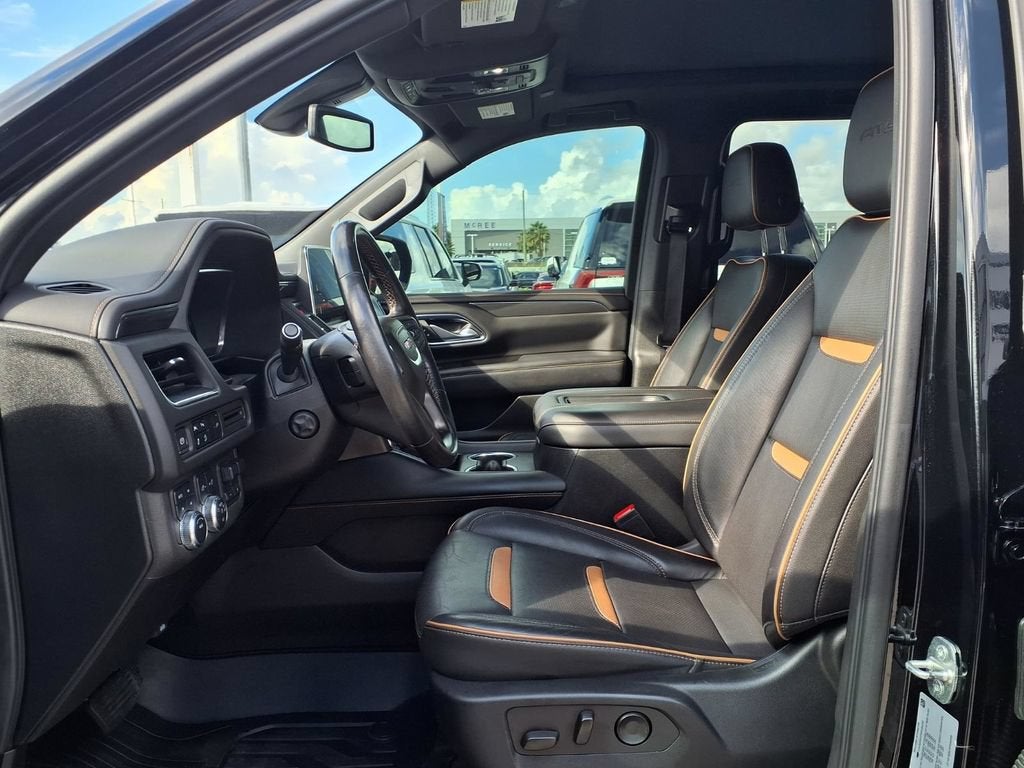 2022 GMC Yukon XL AT4