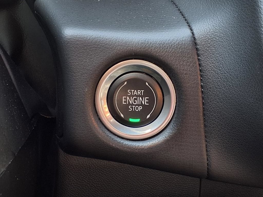 2022 GMC Yukon XL AT4