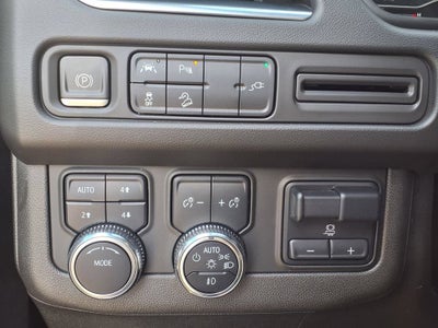 2022 GMC Yukon XL AT4