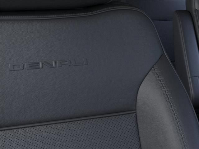2026 GMC Yukon XL Denali - Photo 21
