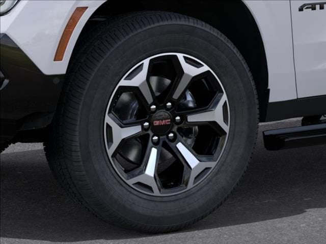 2026 GMC Yukon XL AT4 Ultimate - Photo 9