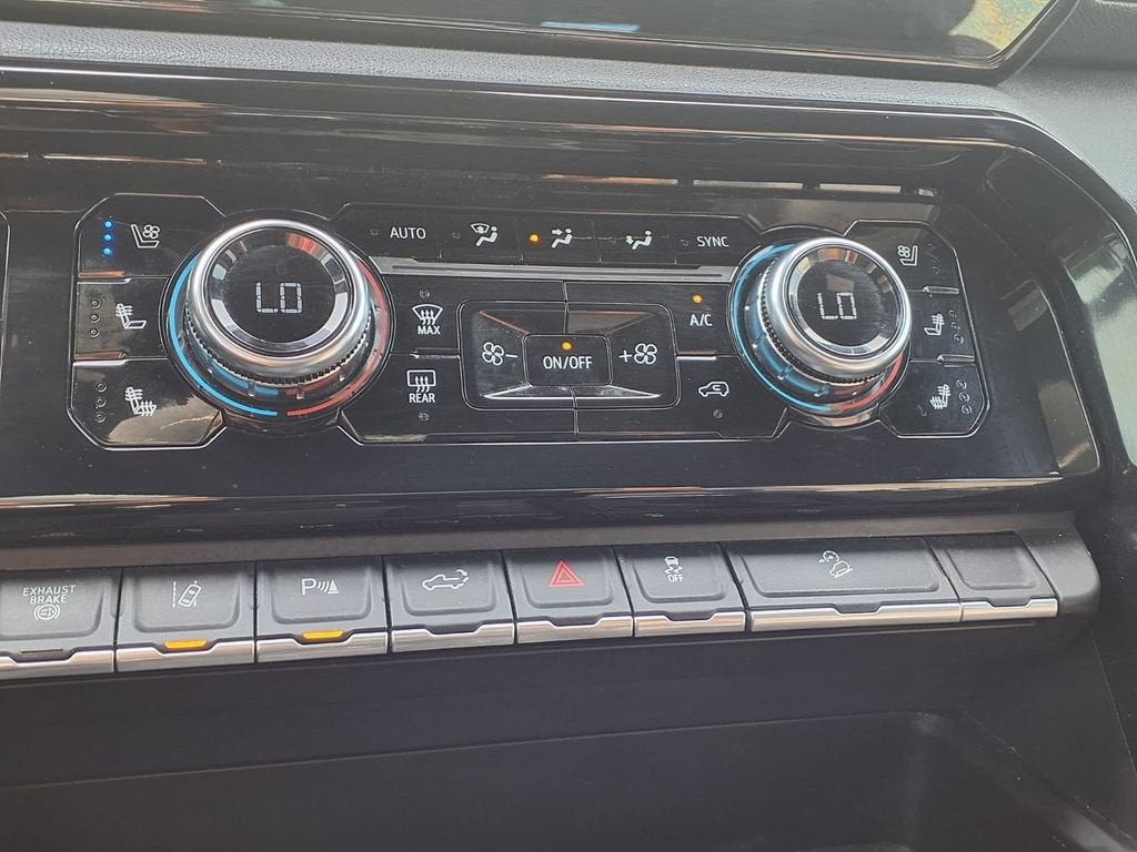 2024 GMC Sierra 3500 HD AT4