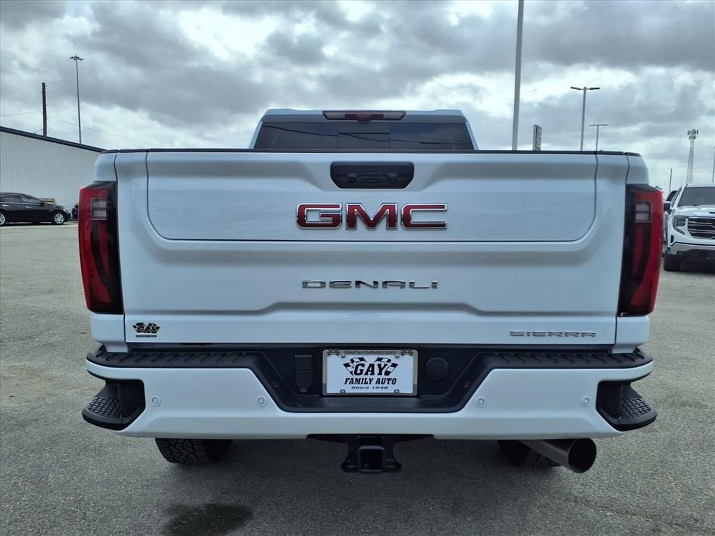 2026 GMC Sierra 2500 HD Denali