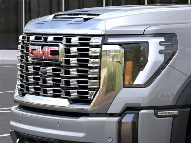 2026 GMC Sierra 3500 HD Denali DRW