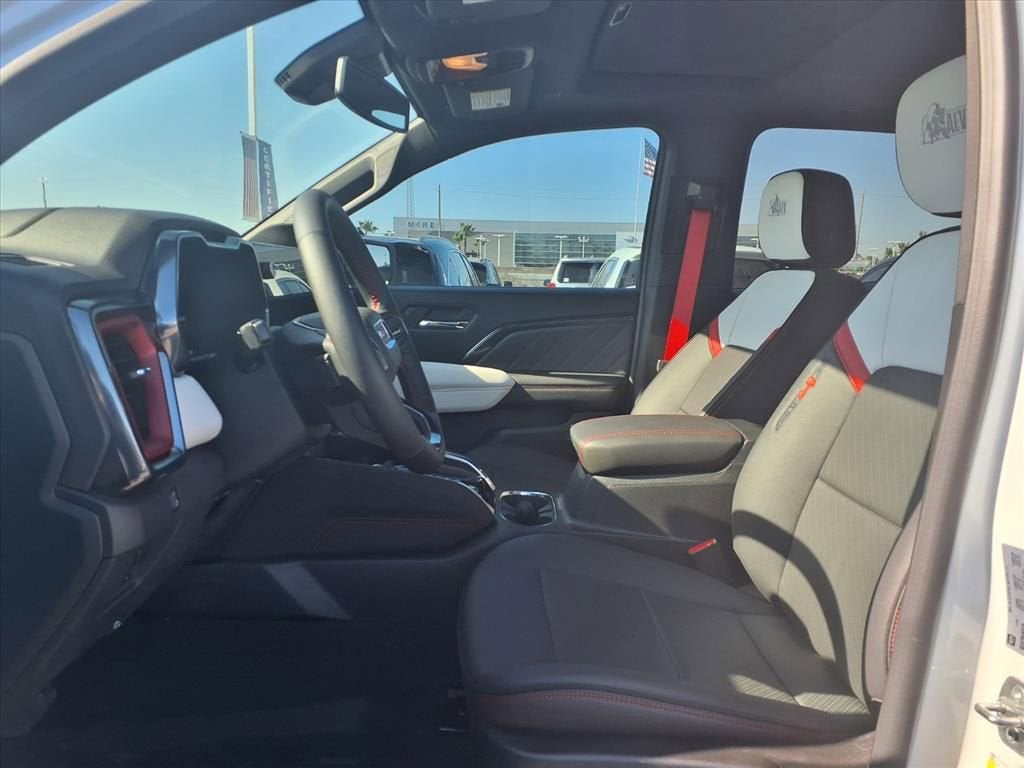 2025 GMC Canyon AT4