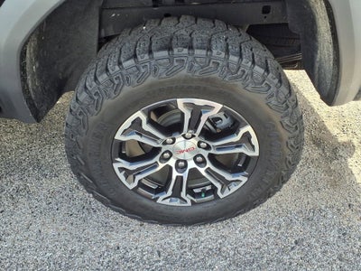 2024 GMC Canyon AT4