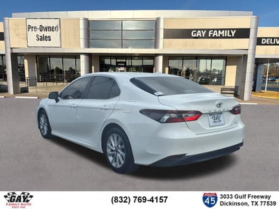 2022 Toyota Camry LE