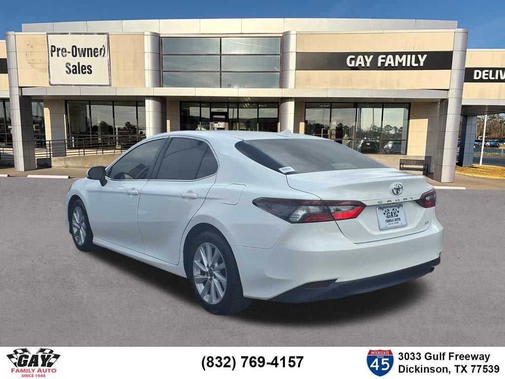 2022 Toyota Camry LE