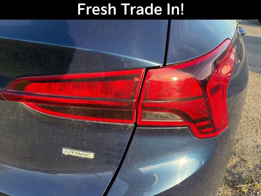 2021 Hyundai Santa Fe SE