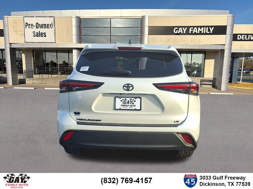 2024 Toyota Highlander LE