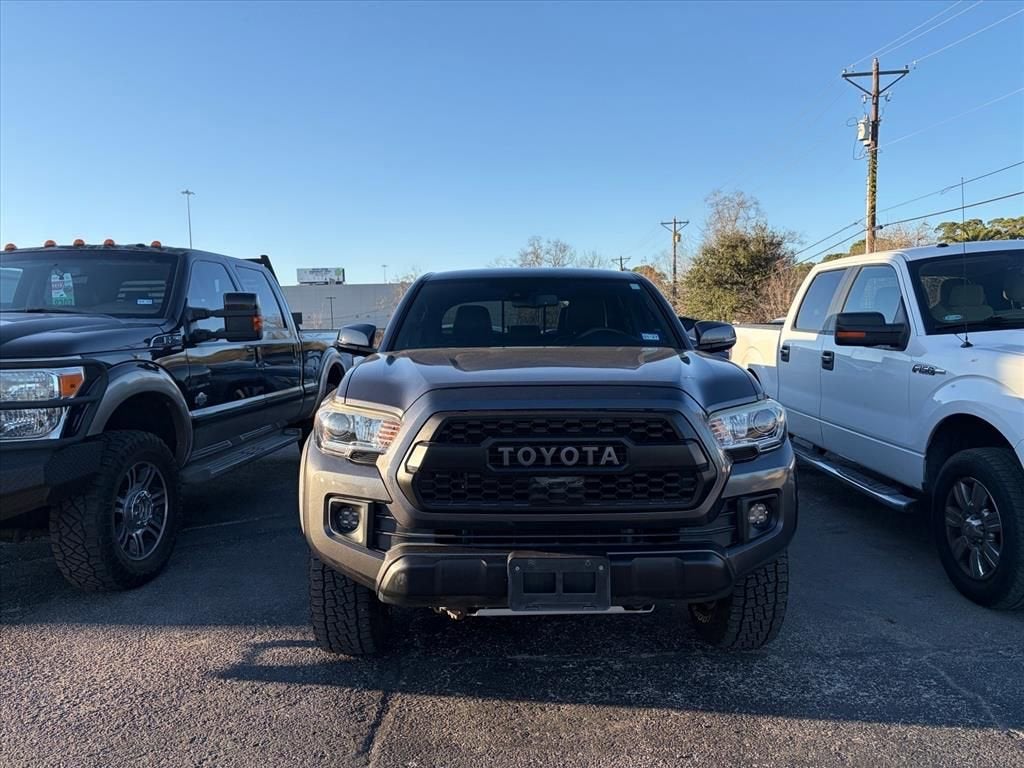 2018 Toyota Tacoma SR