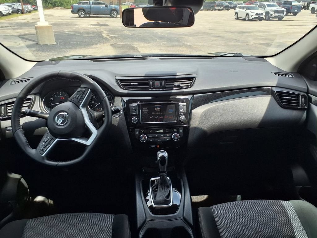 2021 Nissan Rogue Sport SV FWD Xtronic CVT