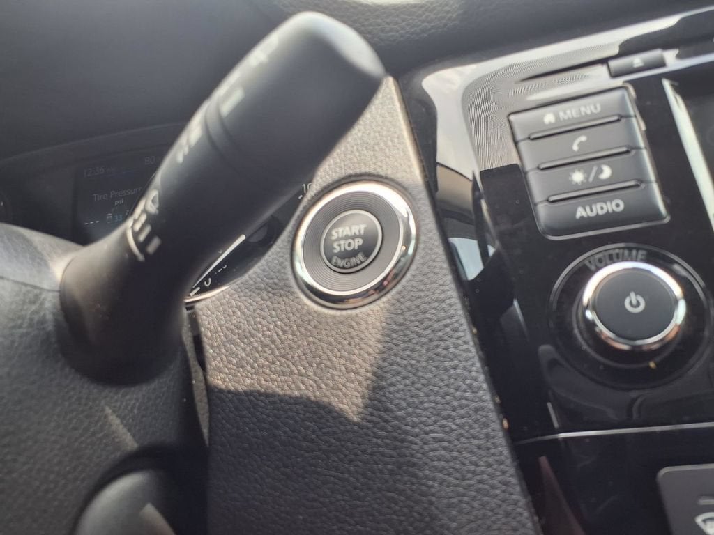 2021 Nissan Rogue Sport SV FWD Xtronic CVT