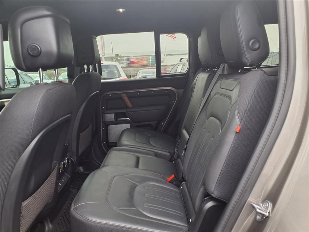 2024 Land Rover Defender X