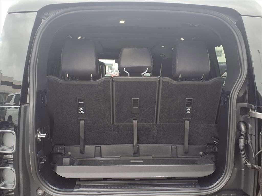 2024 Land Rover Defender X