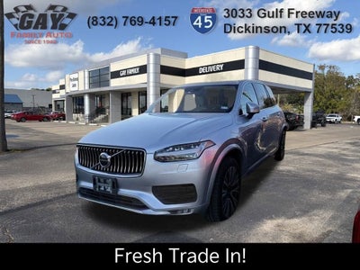 2021 Volvo XC90 Momentum