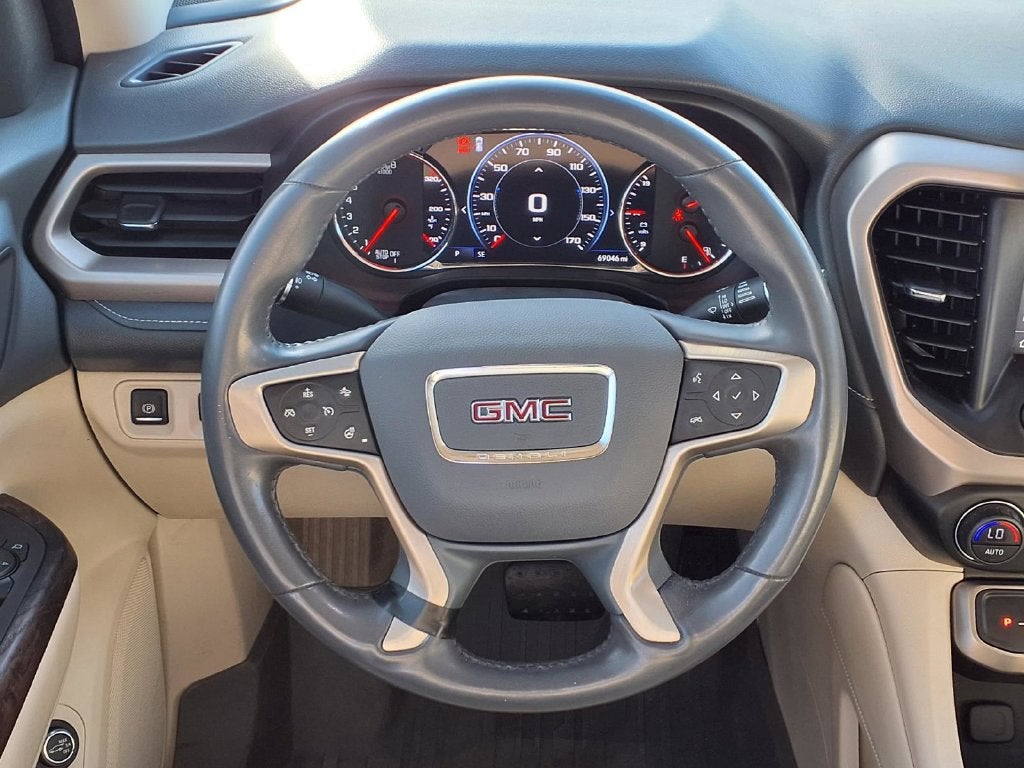 2020 GMC Acadia Denali