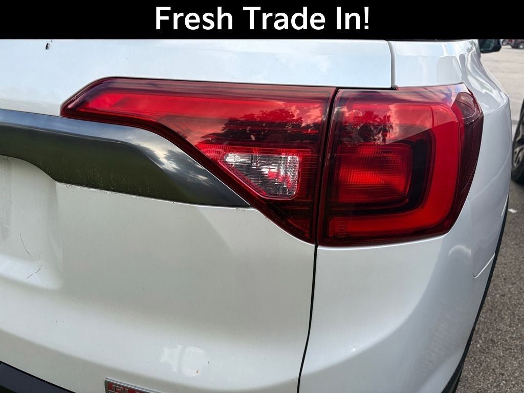 2017 GMC Acadia SLT-1