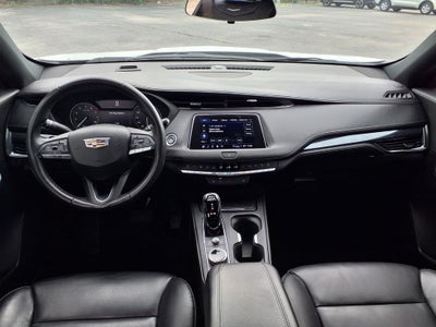 2023 Cadillac XT4 Luxury