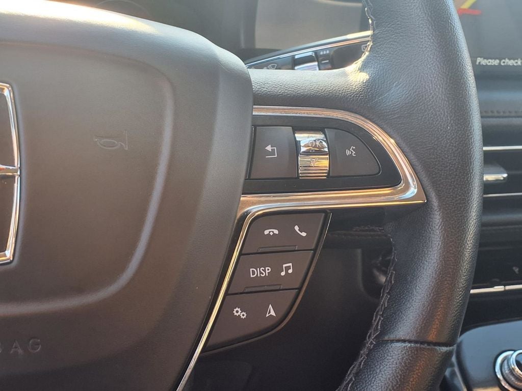 2022 Lincoln Nautilus Standard