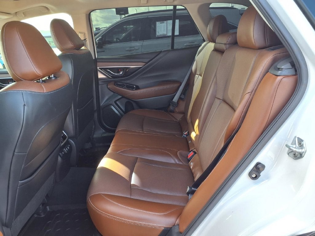 2022 Subaru Outback Touring
