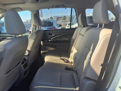 2021 Honda Pilot Touring 8 Passenger