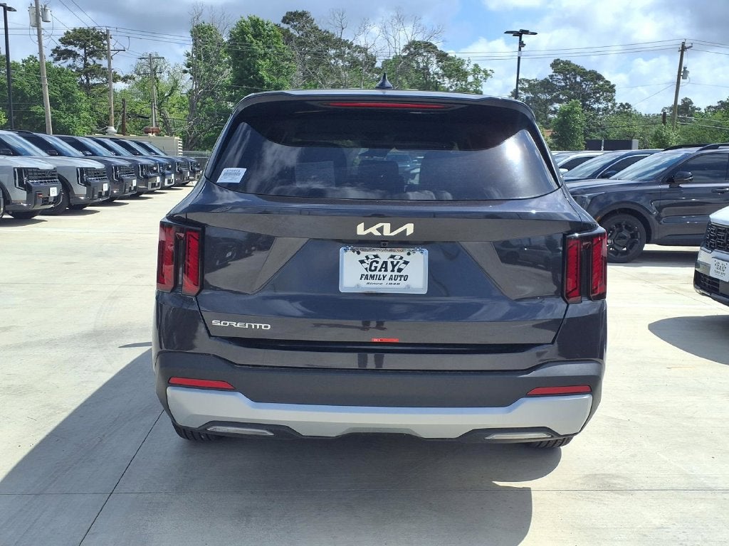 2026 Kia Sorento LX