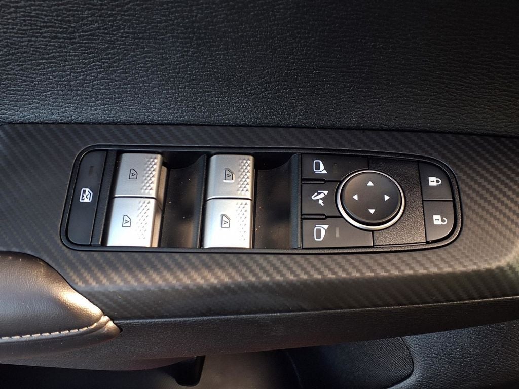 2023 Mitsubishi Outlander SEL