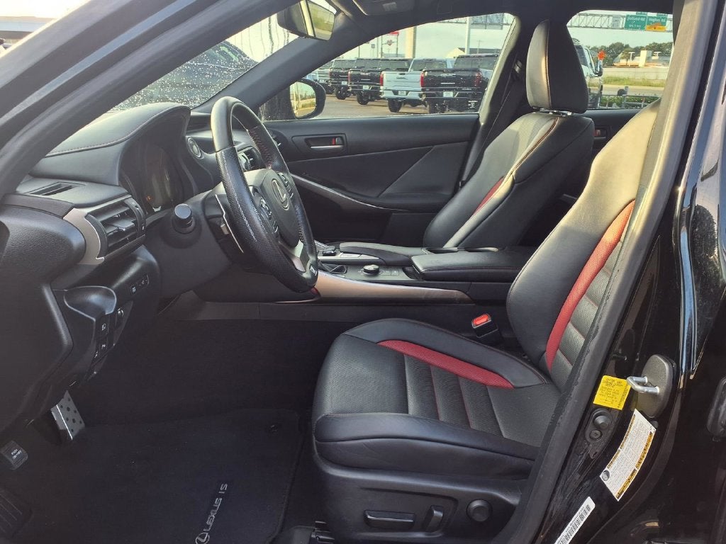 2019 Lexus IS 300