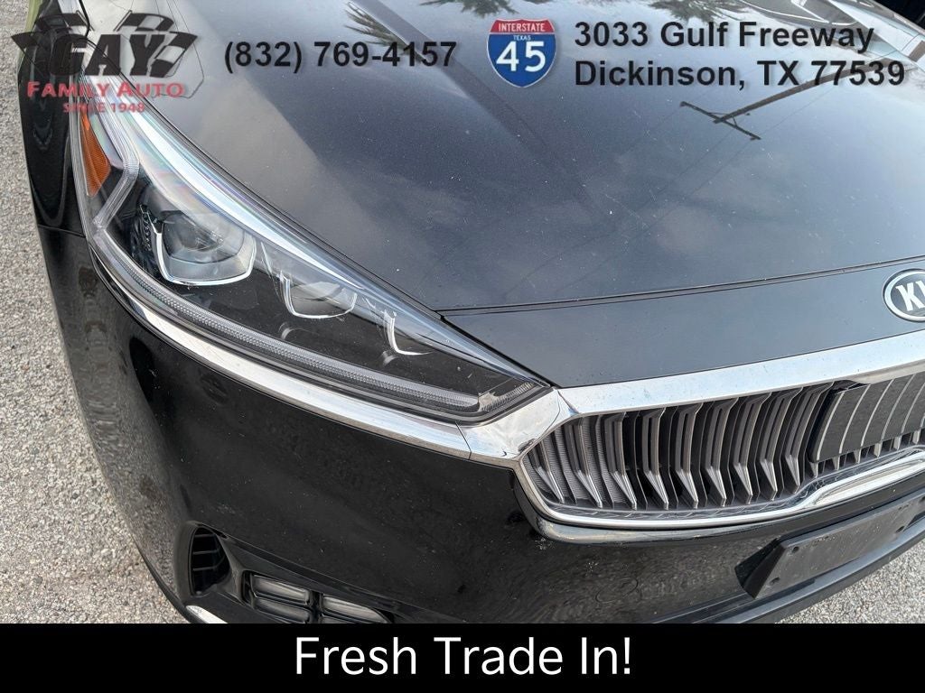 2017 Kia Cadenza Technology