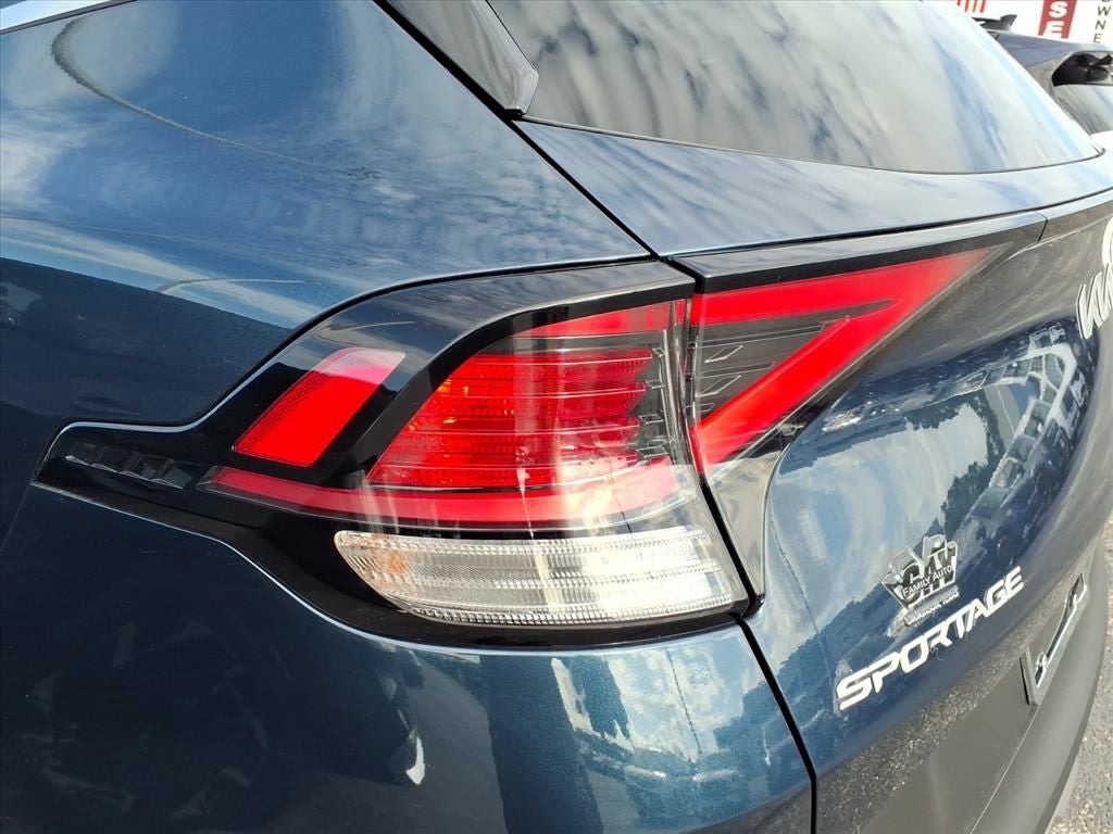 2025 Kia Sportage Hybrid EX