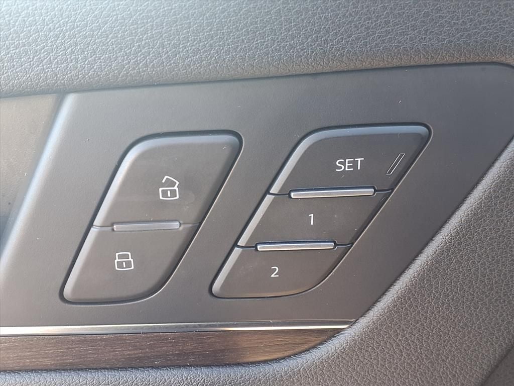 2022 Audi Q5 45 S line Premium Plus quattro